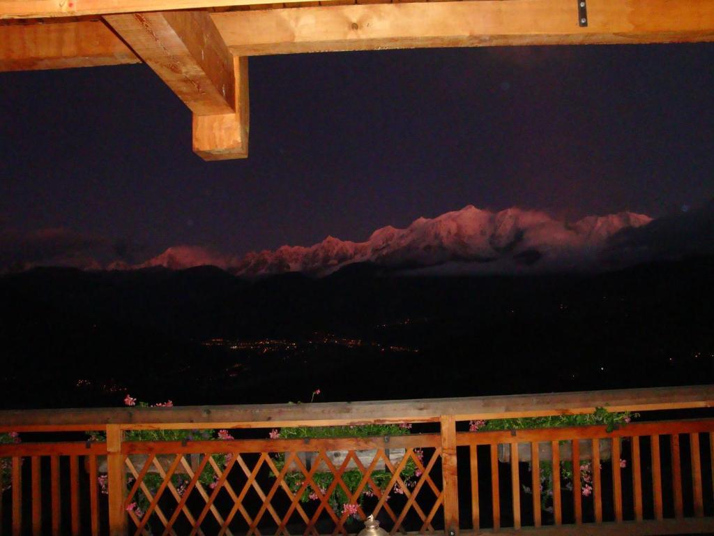 La Joubarbe Au Balcon Du Mont-Blanc Βίλα Σαλάνς Εξωτερικό φωτογραφία